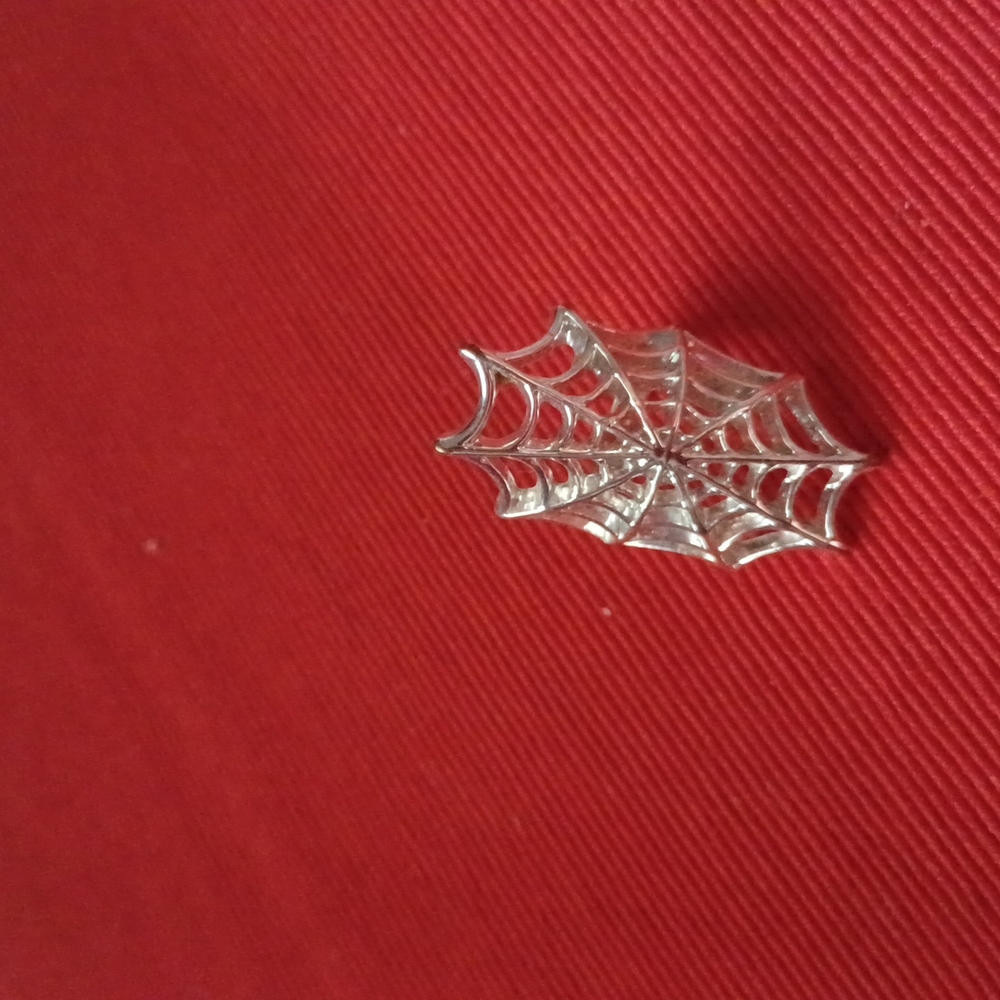 Woman ring - spider web design in sterling silver size 6